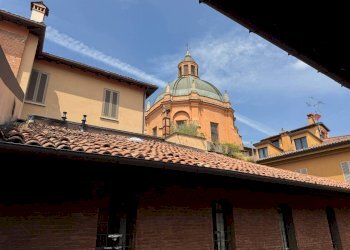 Office Via Marchesana, Bologna (neighborhood Centro Storico) - photo 18
