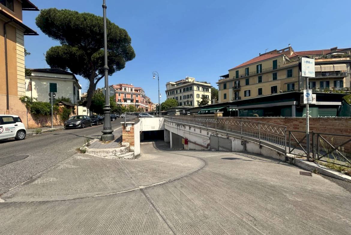 Box Piazza Crati, Roma - foto 2