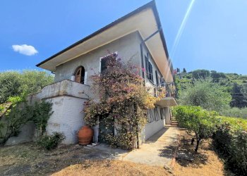 Foto 1 - Villa Via Giuseppe Verdi, Uzzano - foto 1