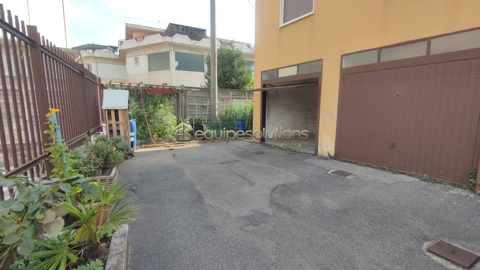 Foto 1 - Box Via F.lli Licini
 
3, Alzano Lombardo - foto 1