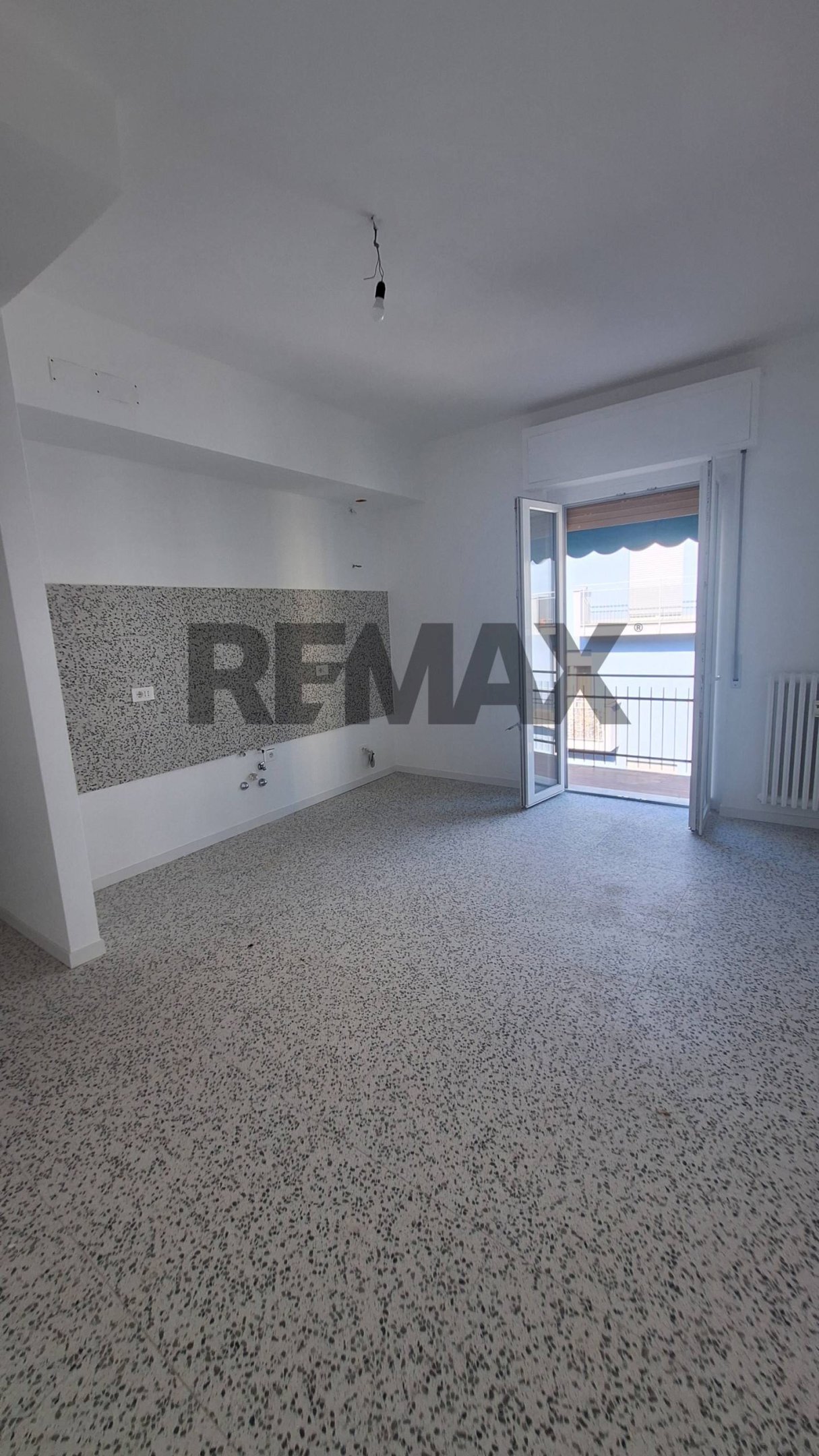 Stanza vuota - Trilocale via Don Mazzolari
 
8, Brugherio - foto 2