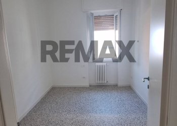 Stanza vuota - Trilocale via Don Mazzolari
 
8, Brugherio - foto 12