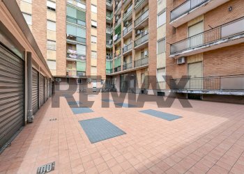 Edificio all\'aperto - Bilocale Via Carlo e Pietro Rivolta
 
2, Monza - foto 29