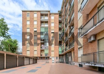 Edificio all\'aperto - Bilocale Via Carlo e Pietro Rivolta
 
2, Monza - foto 30