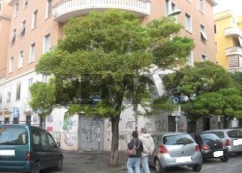 Edificio all\'aperto - Locale Commerciale via enna
21D, Roma - foto 16
