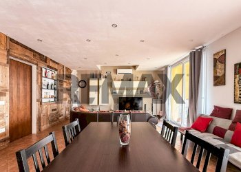 Sala da pranzo - Casa semi indipendente contrada berbarello
 
43f, Marsala - foto 3