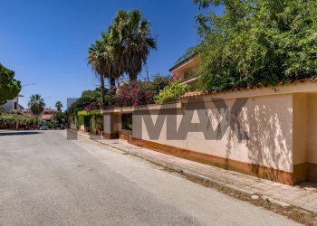 Casa all\'aperto - Semi-detached house Via Centonze Leonardo
 
61, Castelvetrano - photo 20