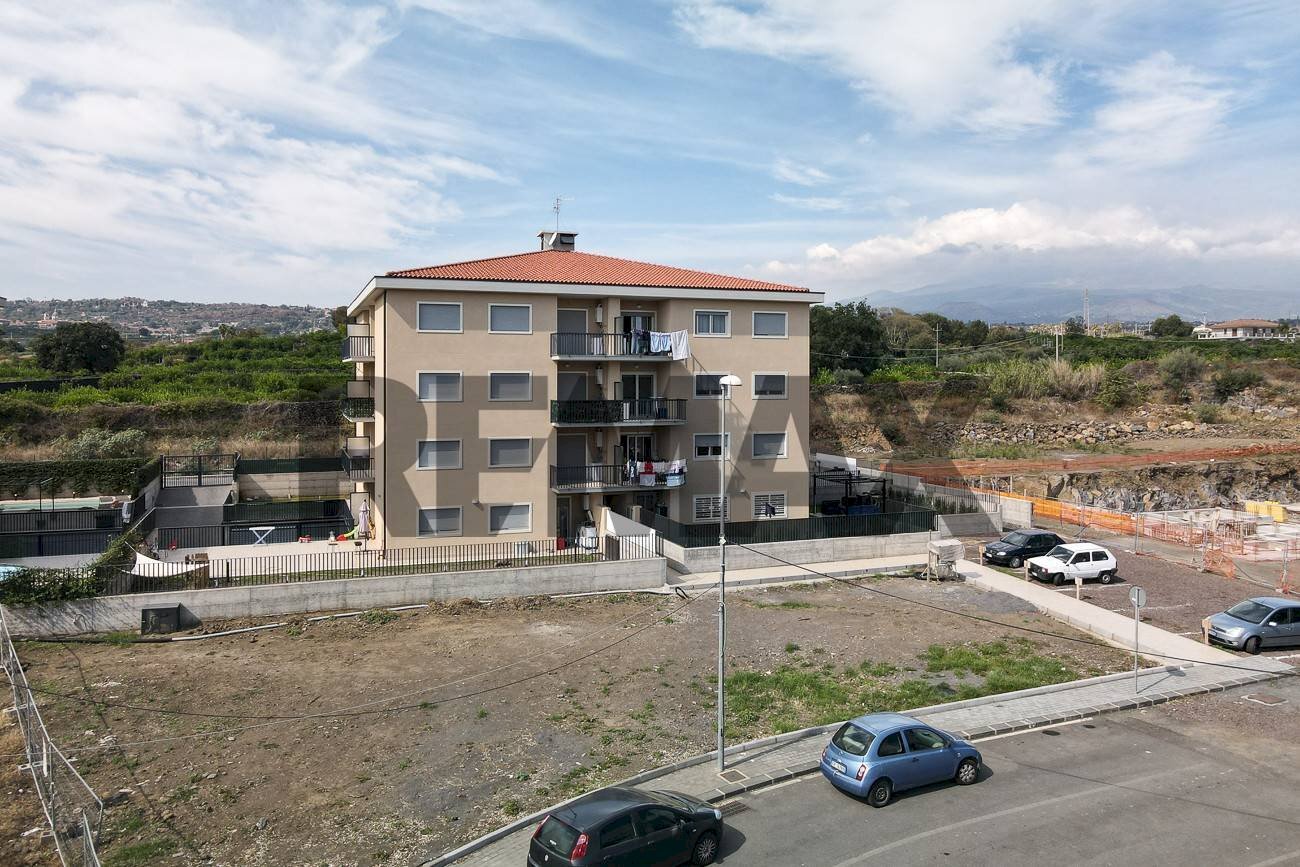 Edificio all\'aperto - Quadrilocale Via Monsignor Salvatore Messina Foti
 
13, Acireale - foto 1
