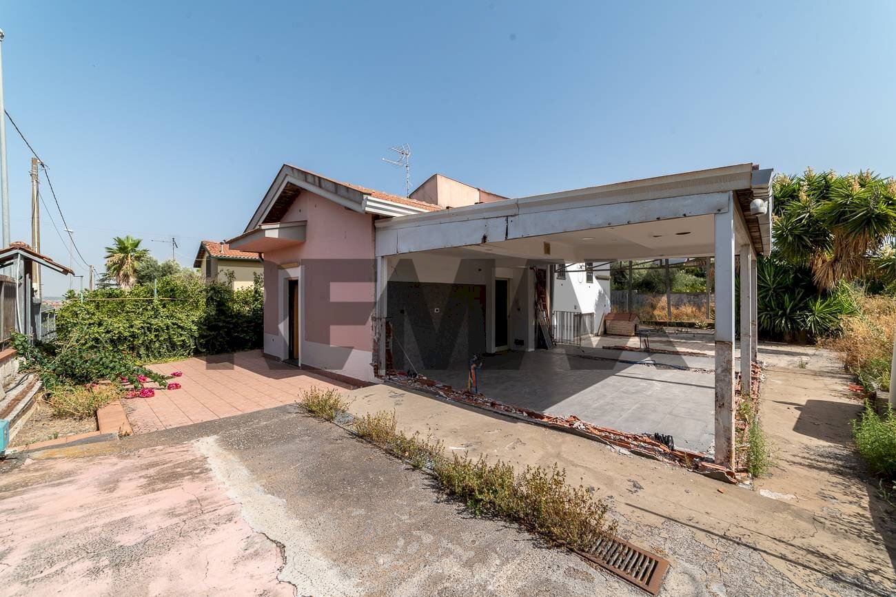 Casa all\'aperto - Villa Via Vito Longo
 
11, Misterbianco - photo 2