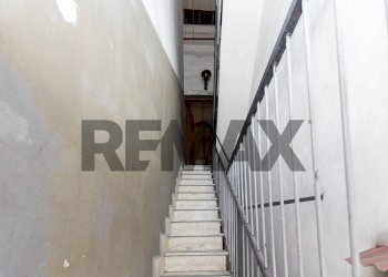 Scale - Semi-detached house Stradale San Giorgio
 
46, Catania - photo 5