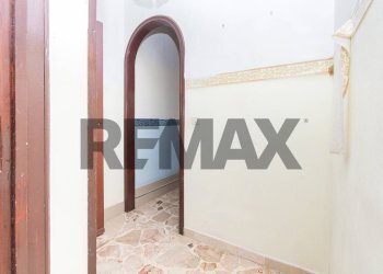 Hall / corridoio - Semi-detached house Stradale San Giorgio
 
46, Catania - photo 13