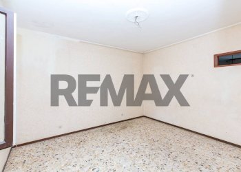 Stanza vuota - Semi-detached house Stradale San Giorgio
 
46, Catania - photo 22