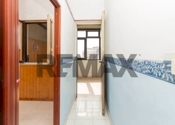 Hall / corridoio - Semi-detached house Stradale San Giorgio
 
46, Catania - photo 23