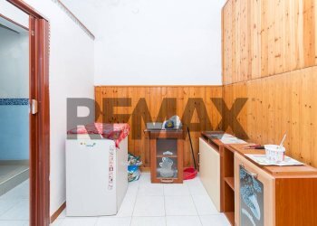 Lavanderia - Semi-detached house Stradale San Giorgio
 
46, Catania - photo 26