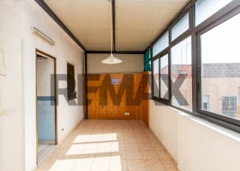 Hall / corridoio - Semi-detached house Stradale San Giorgio
 
46, Catania - photo 27