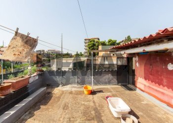Terrazza - Semi-detached house Stradale San Giorgio
 
46, Catania - photo 33