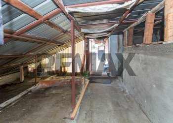 Parcheggio - Semi-detached house Stradale San Giorgio
 
46, Catania - photo 41