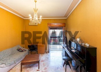 Soggiorno - Appartamento Via Vittorio Emanuele
 
358, Paterno - foto 4