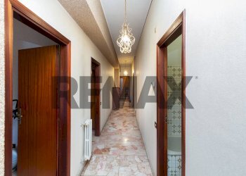 Hall / corridoio - Appartamento Via Vittorio Emanuele
 
358, Paterno - foto 5