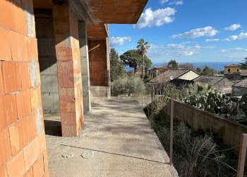 Balcone - Villa Via XIV Finita
 
20, Zafferana Etnea - foto 1