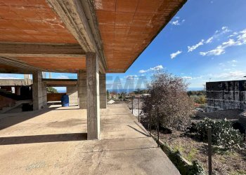 Terrazza - Trilocale Via Quattordicesima Finaita
 
20, Zafferana Etnea - foto 12