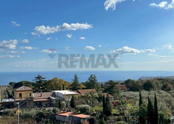 Vista dell\'acqua - Trilocale Via Quattordicesima Finaita
 
20, Zafferana Etnea - foto 14