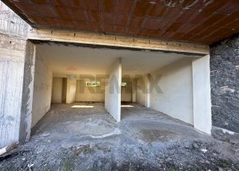 Terrazza - Trilocale Via Quattordicesima Finaita
 
20, Zafferana Etnea - foto 17