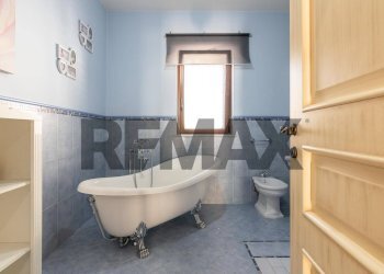 Bagno - Appartamento Via Pusterna
 
46/B, Caltagirone - foto 37