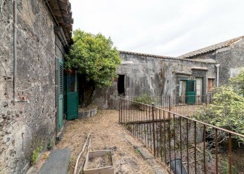 Casa all\'aperto - Rustic via mazzaglia
10, Nicolosi - photo 24