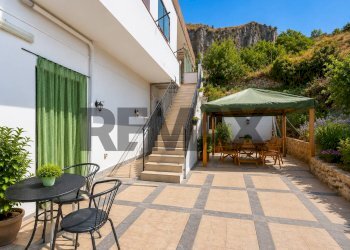 Terrazza - Casa semi indipendente Contrada Ziretto
 
snc, Castelmola - foto 3