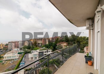 Balcone - Quadrilocale Via Madonna delle Lacrime
 
14, San Giovanni la Punta - foto 20