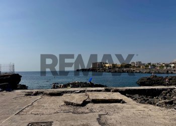 Vista dell\'acqua - Semi-detached house Via Acque Casse
 
39, Catania - photo 3