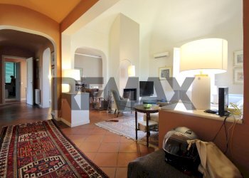 Soggiorno - Semi-detached house Via Acque Casse
 
39, Catania - photo 18