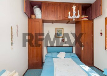 Camera / camera da letto - Villa Via Cavalier Pietro Leonardi
 
10, Viagrande - foto 12