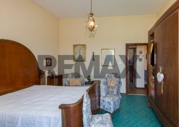 Camera / camera da letto - Villa Via Cavalier Pietro Leonardi
 
10, Viagrande - foto 18