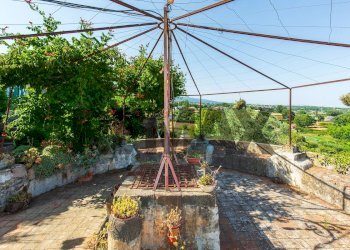 Giardino - Villa Via Cavalier Pietro Leonardi
 
10, Viagrande - foto 33