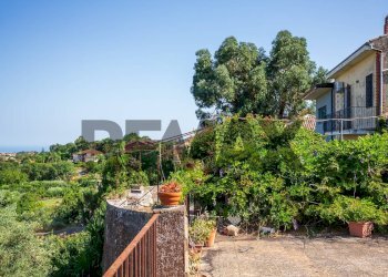Giardino - Villa Via Cavalier Pietro Leonardi
 
10, Viagrande - foto 47