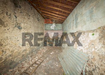 Stanza vuota - Villa Via Cavalier Pietro Leonardi
 
10, Viagrande - foto 62