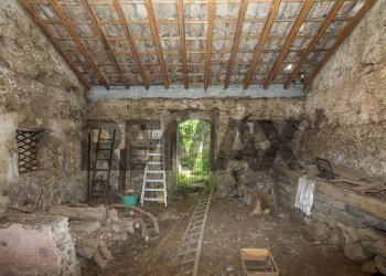 Stanza vuota - Villa Via Cavalier Pietro Leonardi
 
10, Viagrande - photo 42