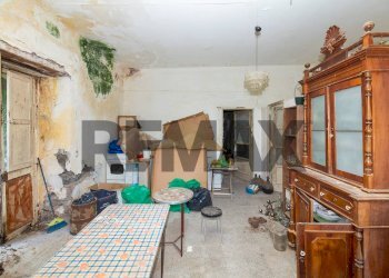 Dispensa di stoccaggio - Villa Via Cavalier Pietro Leonardi
 
10, Viagrande - photo 49