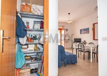 Sala da pranzo - Quadrilocale Contrada Sillemi
 
6, Letojanni - foto 10