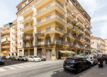 Edificio all\'aperto - Appartamento Via Giuseppe Aurelio Costanzo
 
53, Catania - foto 22