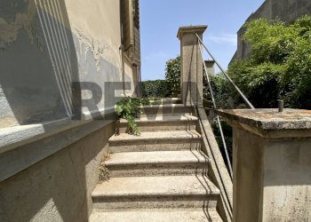 Scale - Villa Via Mannella
 
15, Spadafora - foto 23