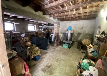 Dispensa di stoccaggio - Villa Via Mannella
 
15, Spadafora - foto 26