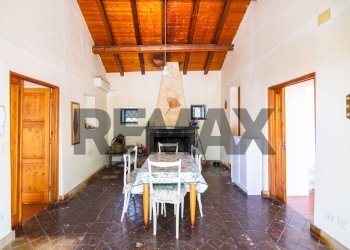 Sala da pranzo - Villa sp158
 
12, Biancavilla - foto 18