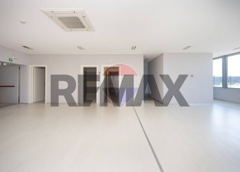 Stanza vuota - Commercial Premises Via Portico
 
65, Orio al Serio - photo 20