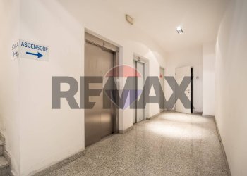 Ricezione / Lobby - Commercial Premises Via Portico
 
65, Orio al Serio - photo 39