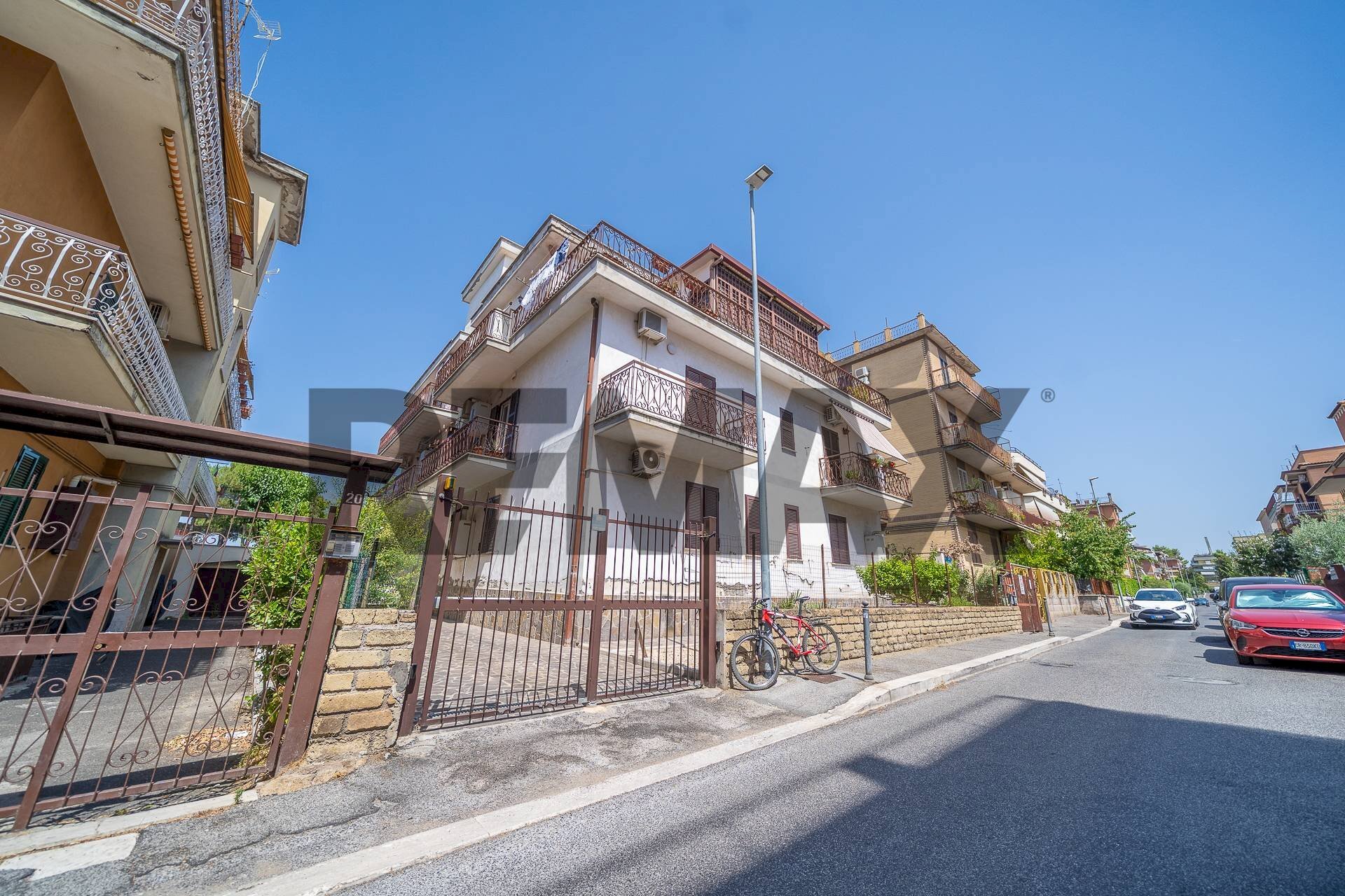 Edificio all\'aperto - Bilocale Via Castelplanio
 
18, Roma - foto 1