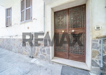 Edificio all\'aperto - Bilocale Via Castelplanio
18, Roma - foto 13