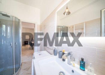 Bagno - Bilocale Via Castelplanio
18, Roma - foto 27